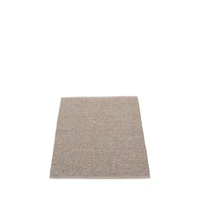 East Hampton Plastic Floor Mats Mud/Metallic (Multiple Sizes)