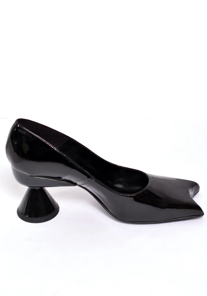 PAULA CANOVAS DEL VAS DS-3 DIABLO PUMPS PATENT BLACK